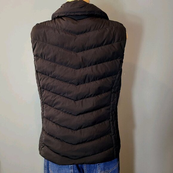 Talbots Down Quilted Puffer Vest Womens Sz Large Full Zip Black Casual Winter - Picture 5 of 7